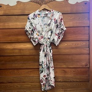 Kimono style dress/robe